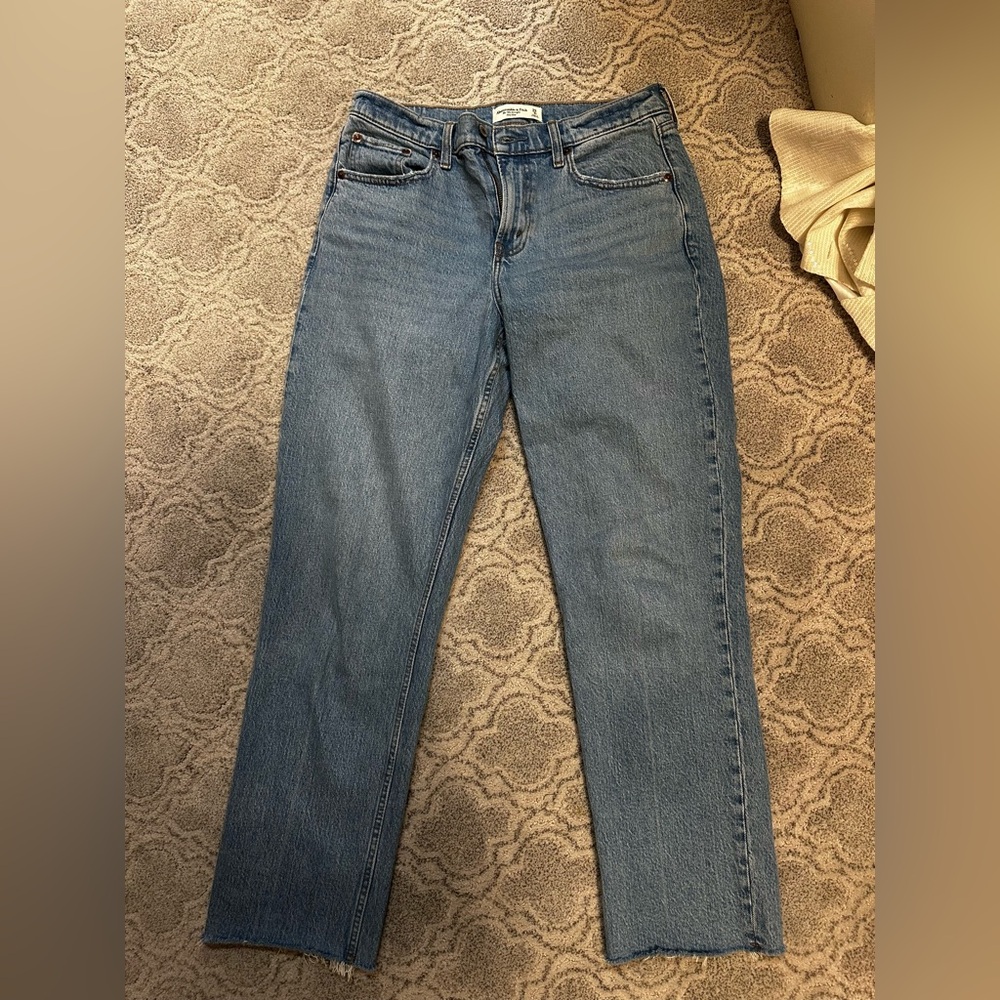 Abercrombie 90s straight mid rise jeans